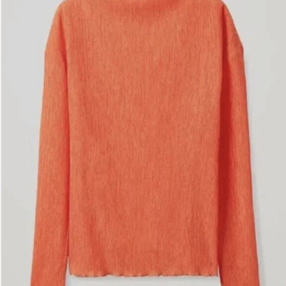 COS women's lyocell orange crinkle long sleeve top EUC. Size L.